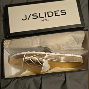 New Jslides Gold Metallic Quilted Slide Slip On Sandal. Woman's 10